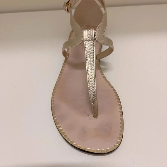 Lilly Pulitzer Heather T-Strap thong Sandal in Gold Metallic - Picture 7 of 8